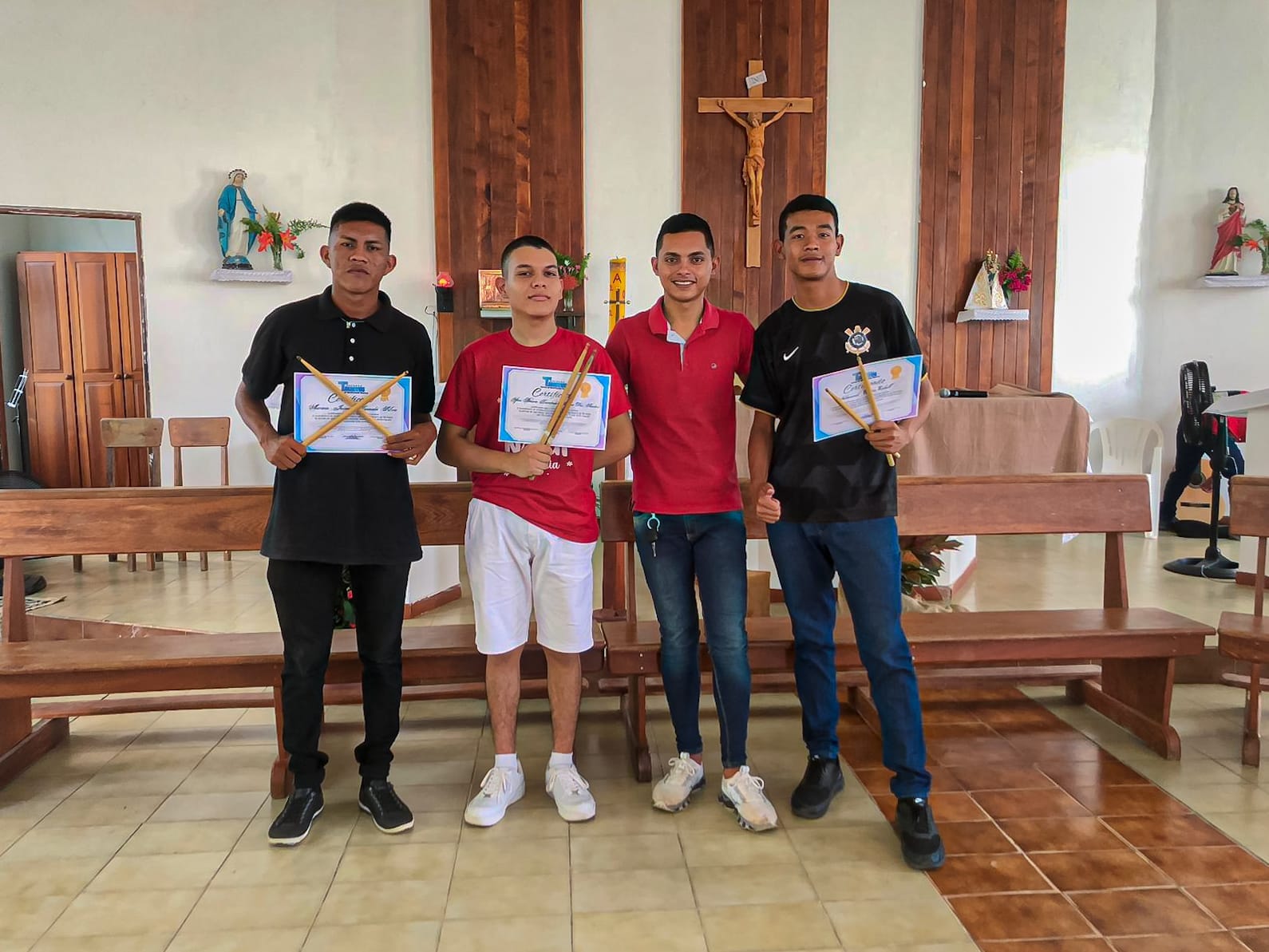 Entrega de certificados aos jovens músicos